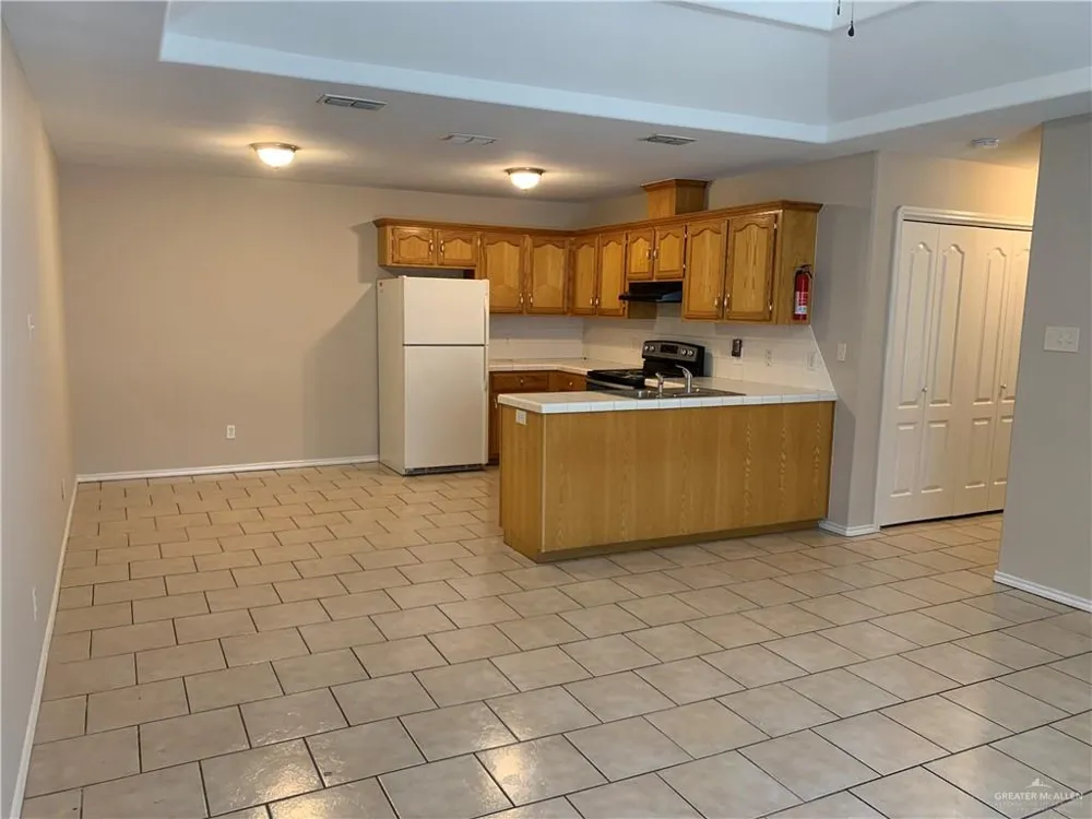 304 E 19th Street Weslaco, TX 78596