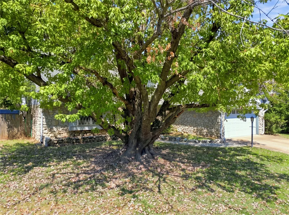 2514 S 96th East EastAvenue Tulsa, OK 74129