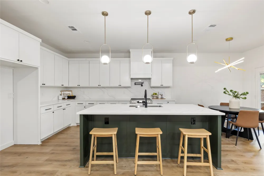 2730 Marburg Street Dallas, TX 75215