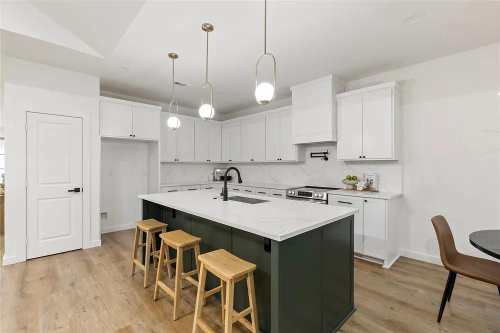 2730 Marburg Street Dallas, TX 75215
