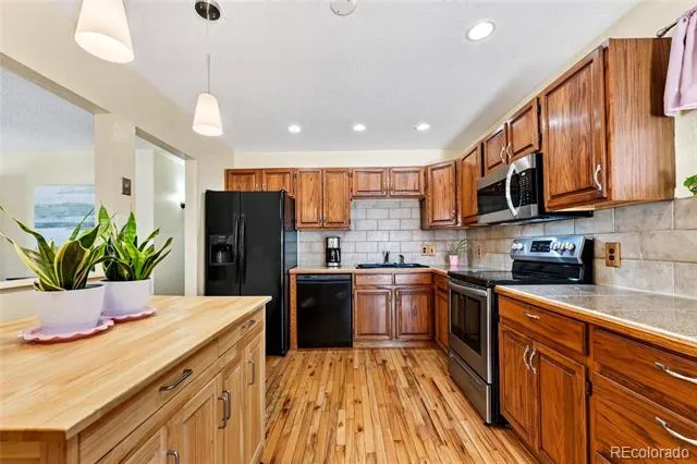 11901 Gaylord Way Northglenn, CO 80233