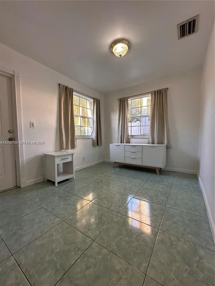 4441 NW 60th St #4441 North Lauderdale, FL 33319