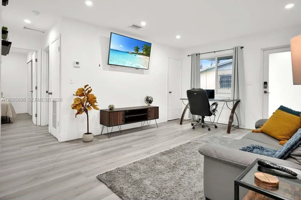 300 NW 82nd Ter #1 Miami, FL 33150