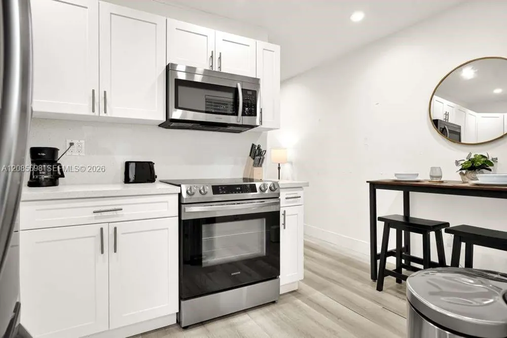 300 NW 82nd Ter #1 Miami, FL 33150
