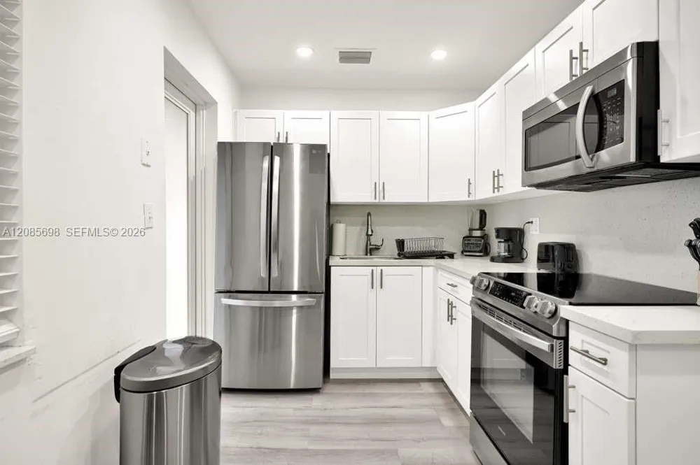300 NW 82nd Ter #1 Miami, FL 33150