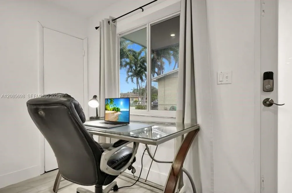 300 NW 82nd Ter #1 Miami, FL 33150