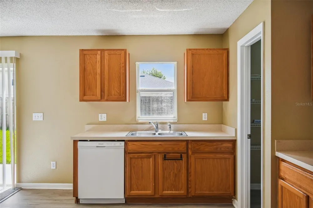 813 CLIFTON HILLS ST. Orlando, FL 32828