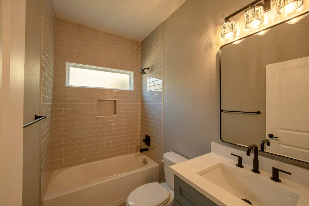 2217 Christine Drive Granbury, TX 76048