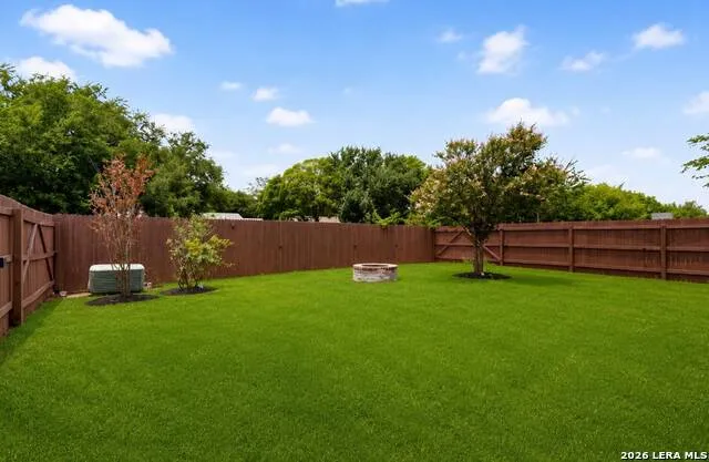2523 Sundrop Bay San Antonio, TX 78224