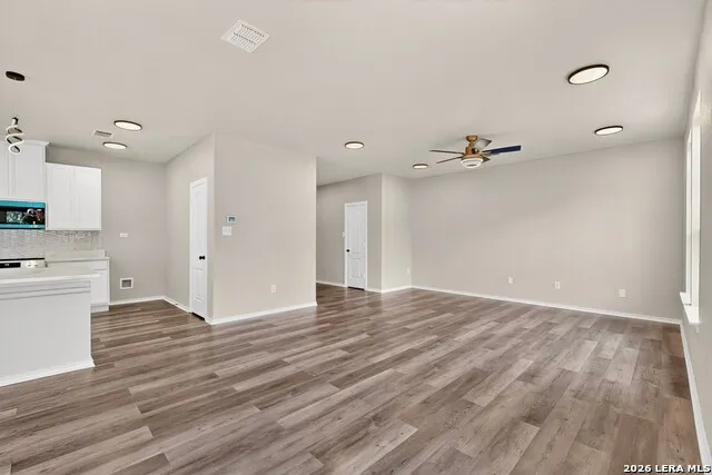 2523 Sundrop Bay San Antonio, TX 78224