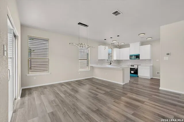 2523 Sundrop Bay San Antonio, TX 78224