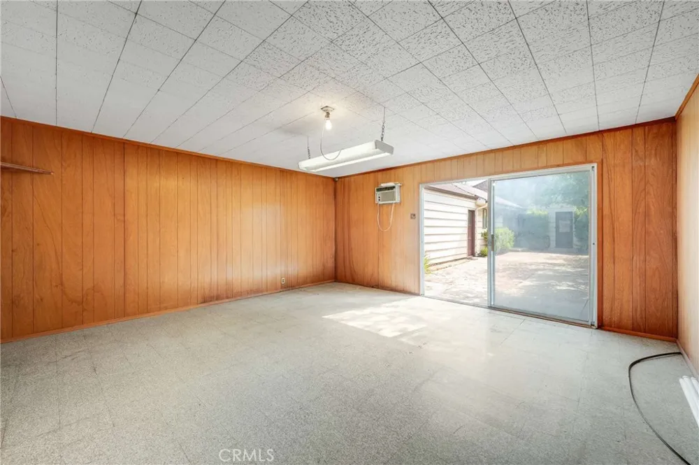 4235 Pepperwood Long Beach, CA 90808
