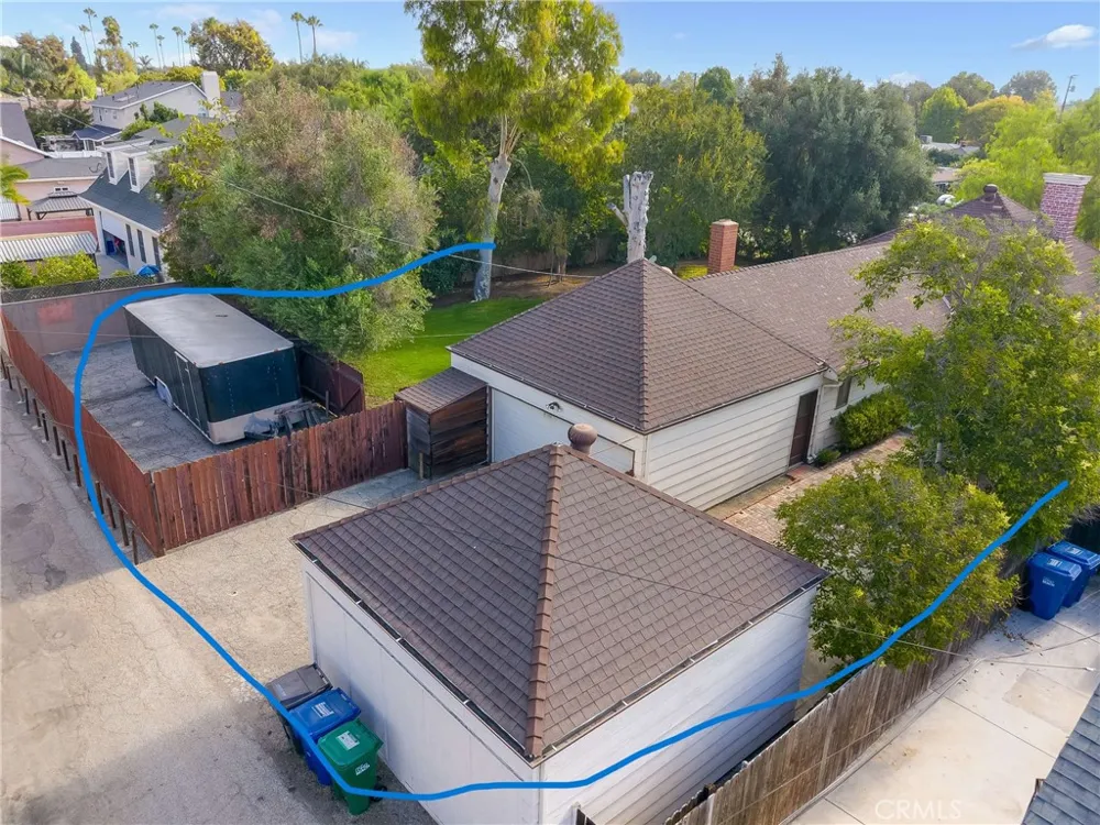 4235 Pepperwood Long Beach, CA 90808