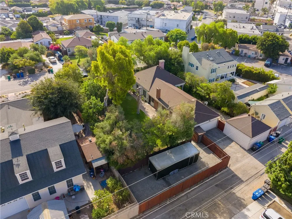 4235 Pepperwood Long Beach, CA 90808