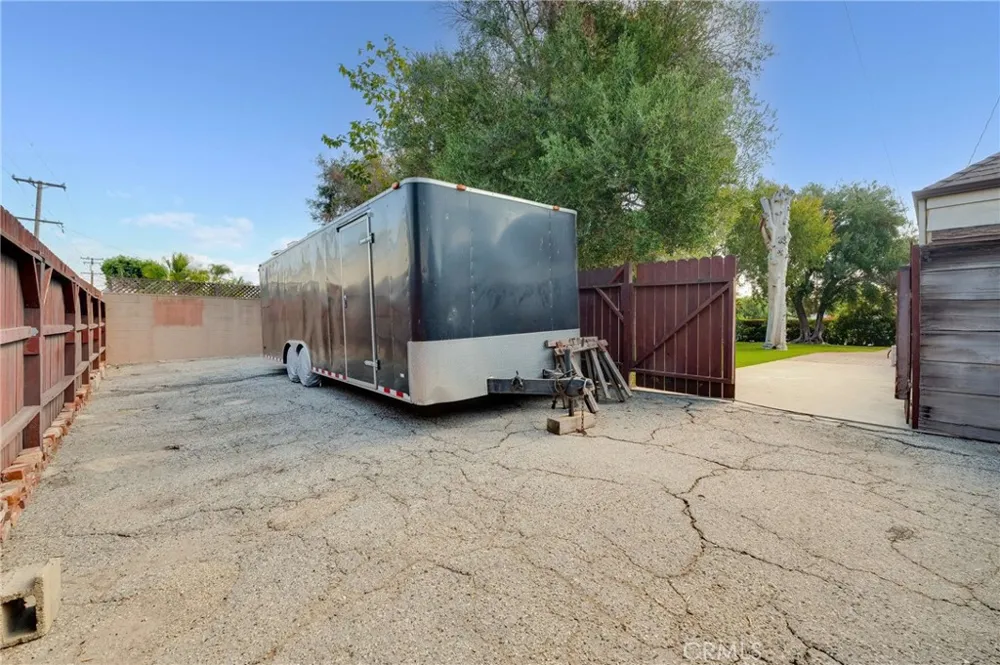 4235 Pepperwood Long Beach, CA 90808