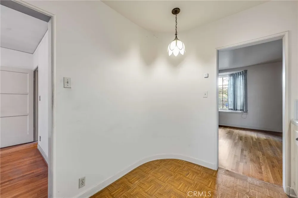 4235 Pepperwood Long Beach, CA 90808