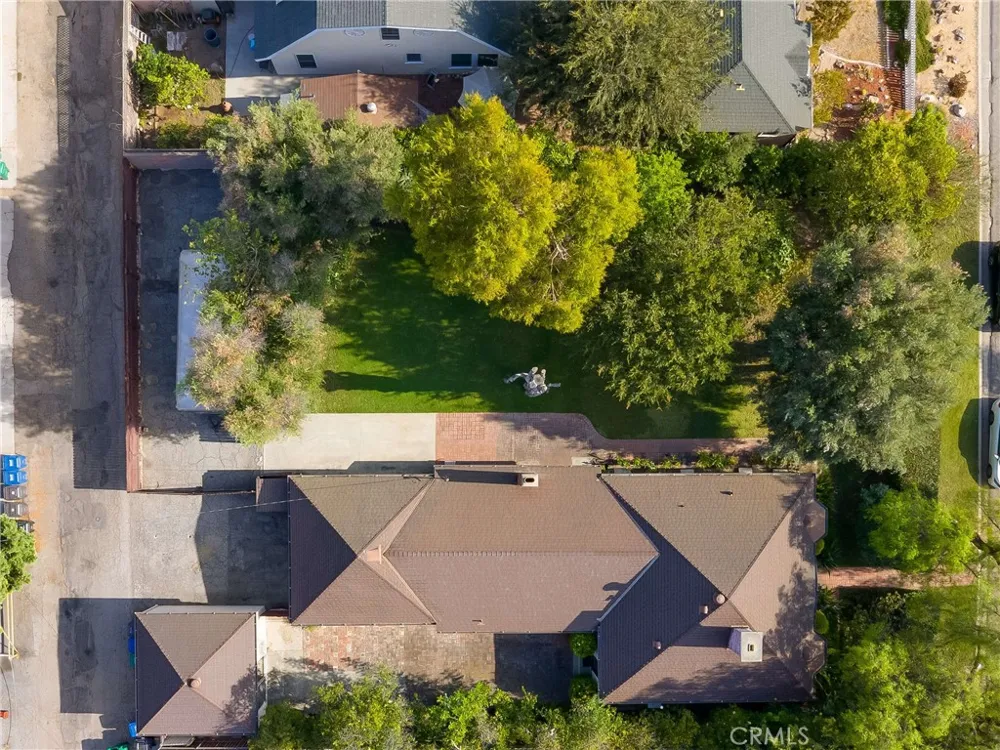4235 Pepperwood Long Beach, CA 90808