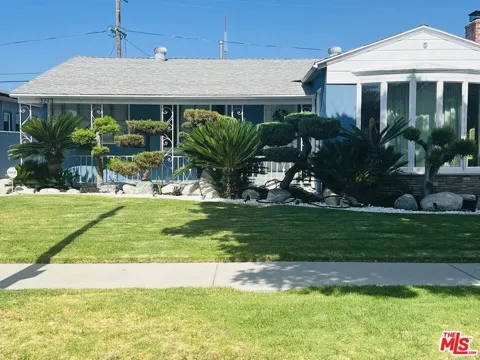 3713 Buckingham Road
