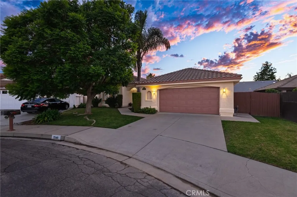 2549 Augusta Court Santa Maria, CA 93455
