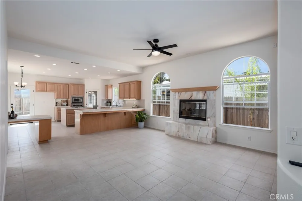 2549 Augusta Court Santa Maria, CA 93455