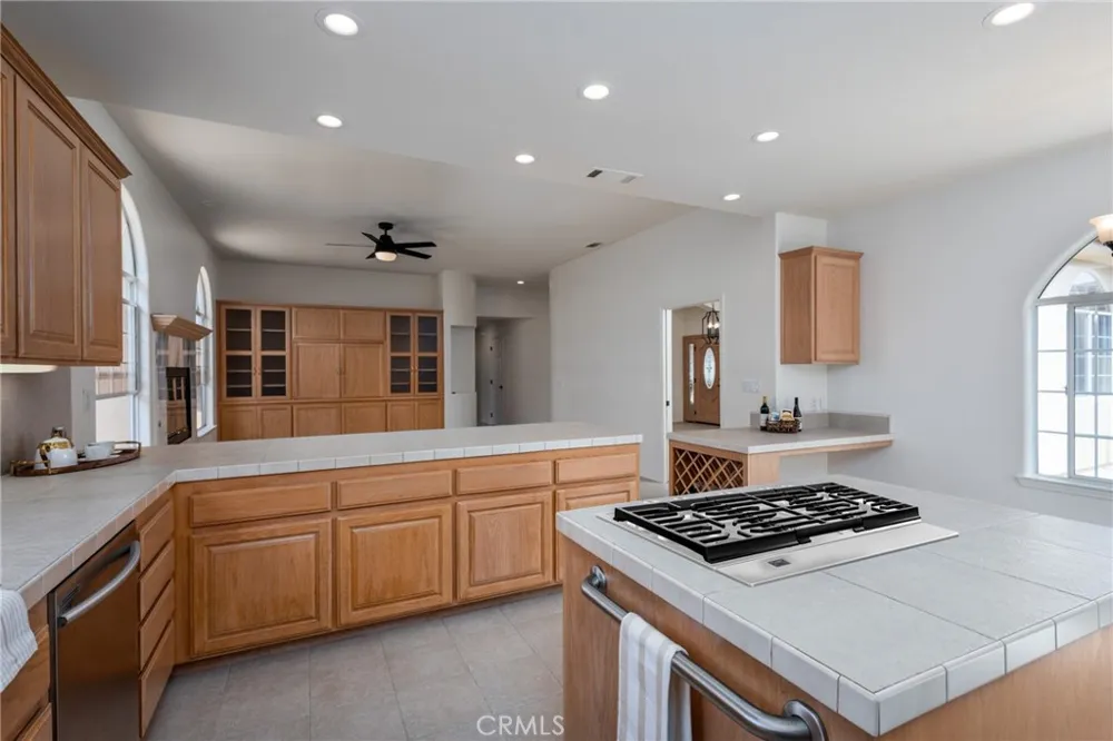 2549 Augusta Court Santa Maria, CA 93455