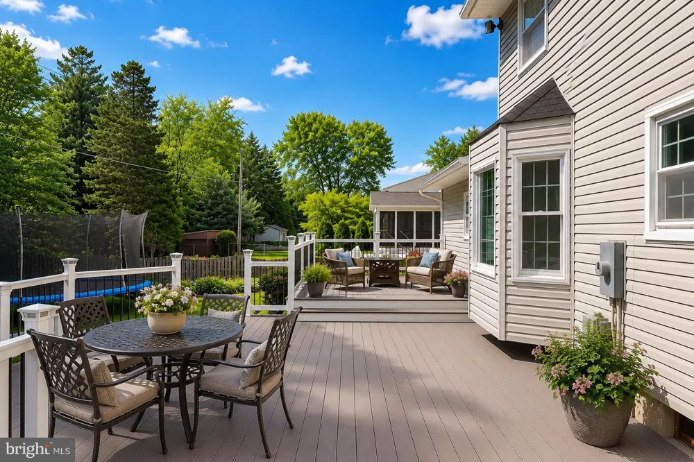 13407 BROOKFIELD DRIVE Chantilly, VA 20151