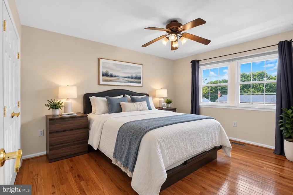 13407 BROOKFIELD DRIVE Chantilly, VA 20151