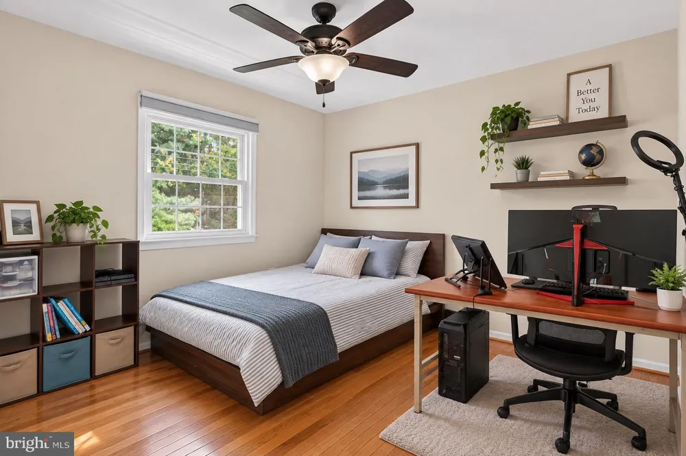 13407 BROOKFIELD DRIVE Chantilly, VA 20151