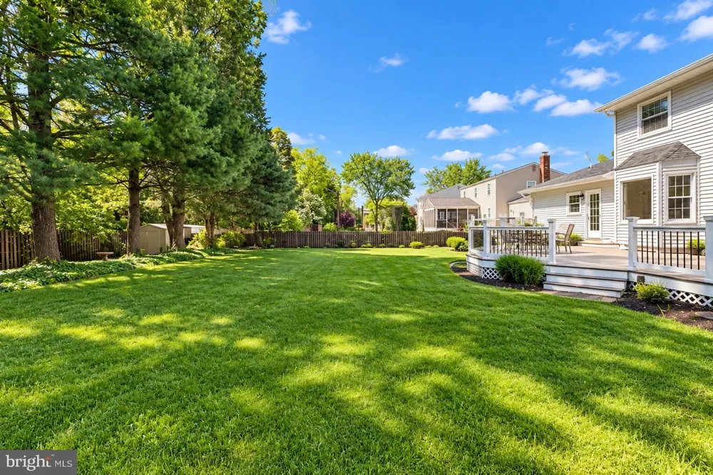 13407 BROOKFIELD DRIVE Chantilly, VA 20151