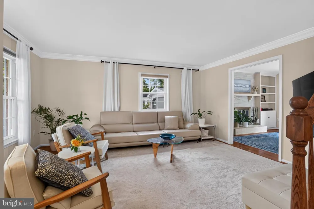 13407 BROOKFIELD DRIVE Chantilly, VA 20151