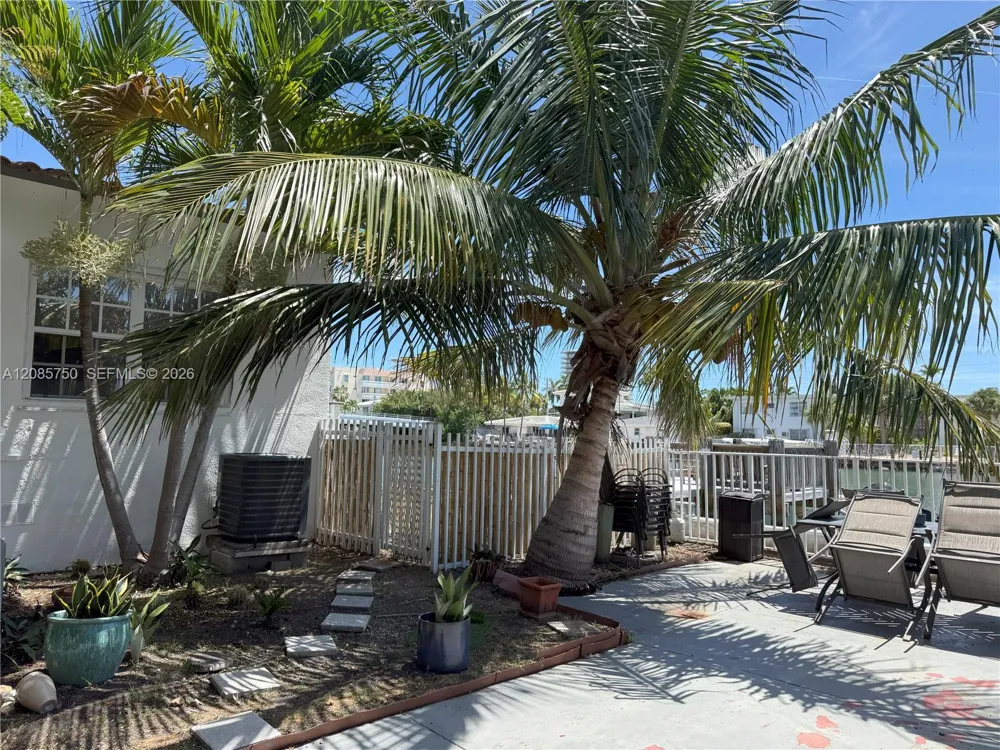 8401 Crespi Blvd #1 Miami Beach, FL 33141