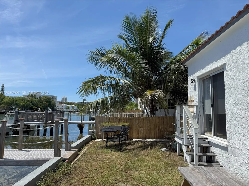 8401 Crespi Blvd #1 Miami Beach, FL 33141
