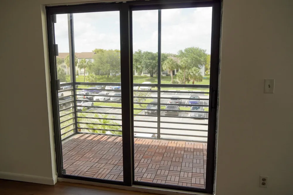 3720 PINE ISLAND ROAD #334 Sunrise, FL 33351