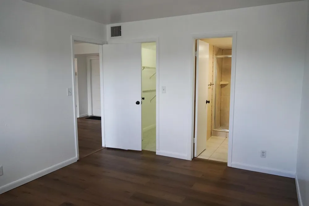 3720 PINE ISLAND ROAD #334 Sunrise, FL 33351
