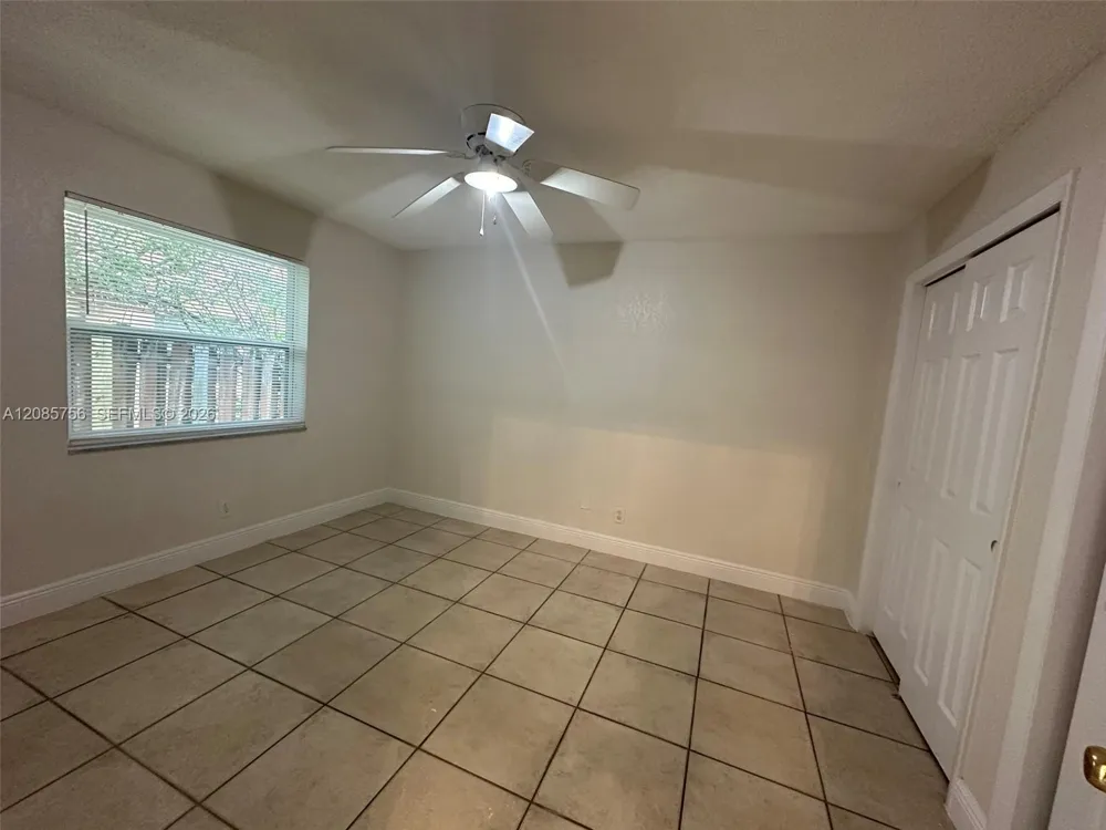 1105 NE 5th Ter #4 Fort Lauderdale, FL 33304