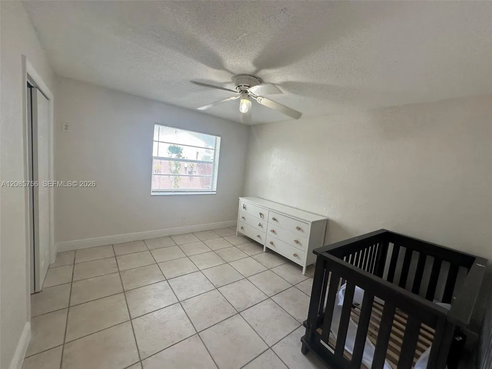 1105 NE 5th Ter #4 Fort Lauderdale, FL 33304