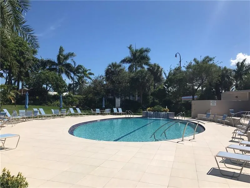 1537 E HILLSBORO BOULEVARD #238 Deerfield Beach, FL 33441
