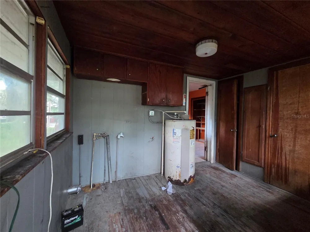 113 W STRICKLAND STREET Plant City, FL 33563