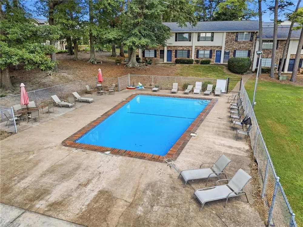 1235 Riverside Drive #C-8 Gainesville, GA 30501