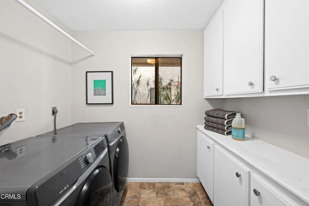 225 Hermosa Avenue #102 Long Beach, CA 90802