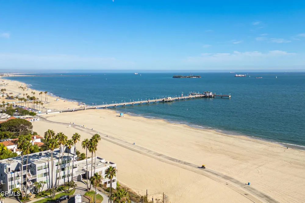 225 Hermosa Avenue #102 Long Beach, CA 90802