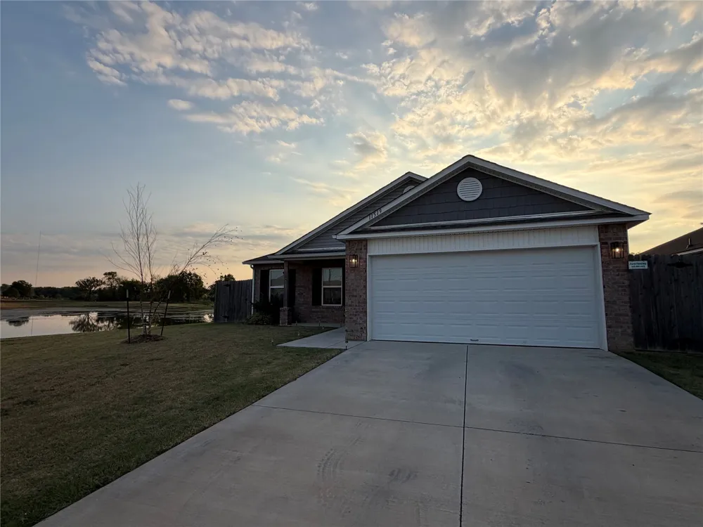 11519 S 277th EastAvenue Coweta, OK 74429