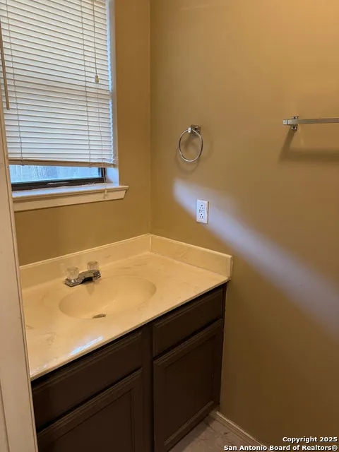 4903 Ali Ave Unit 2 San Antonio, TX 78229