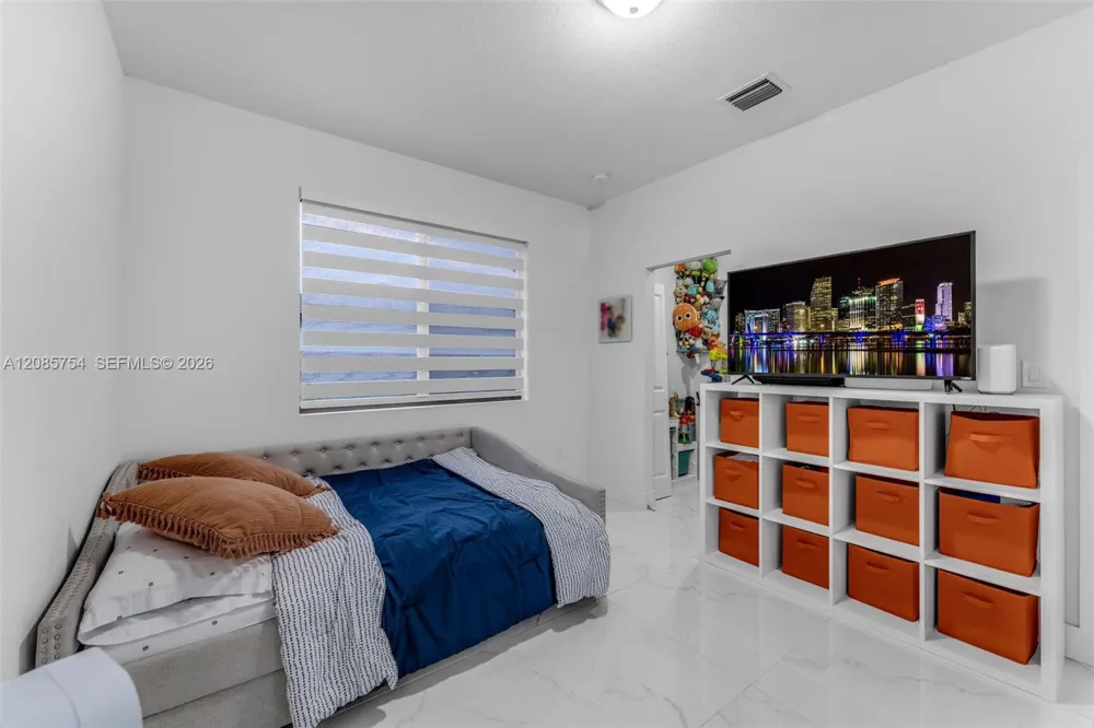 22712 SW 129th Ave Miami, FL 33170