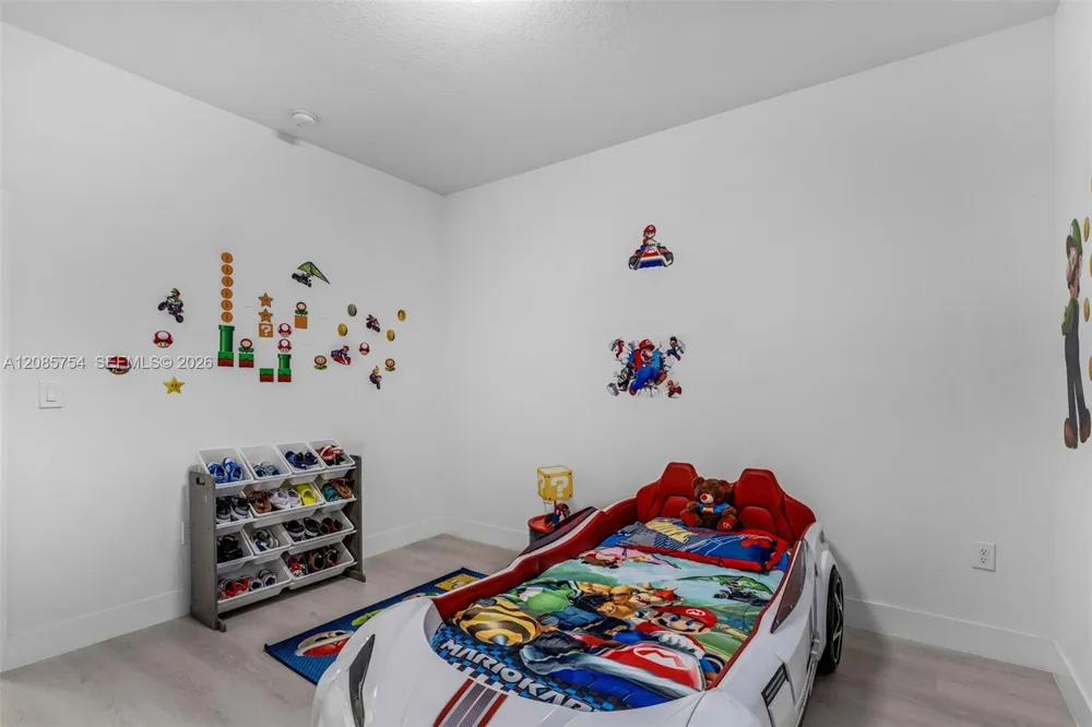 22712 SW 129th Ave Miami, FL 33170