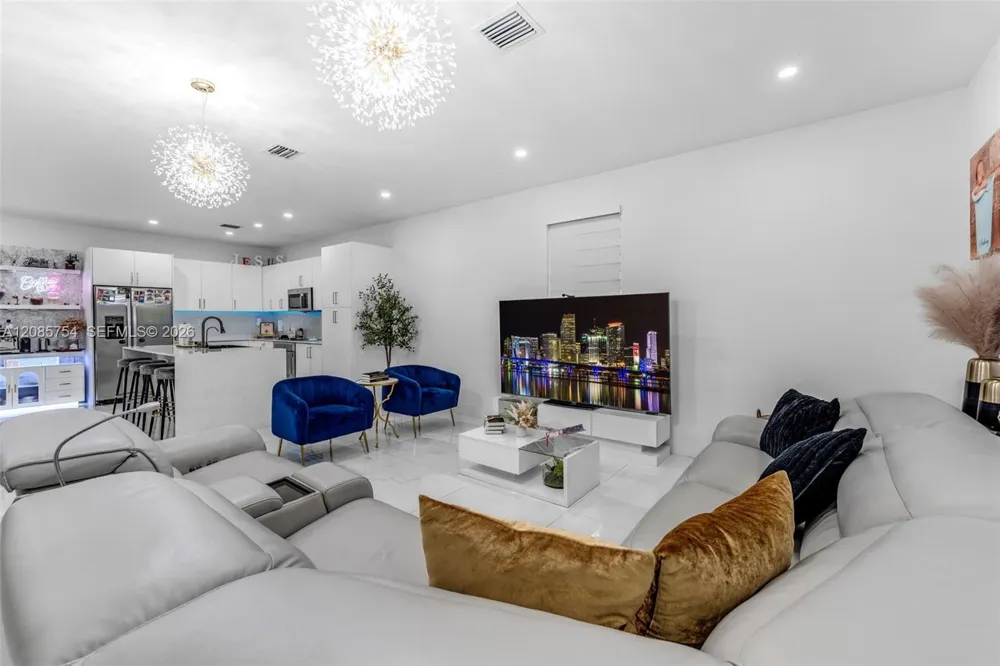 22712 SW 129th Ave Miami, FL 33170