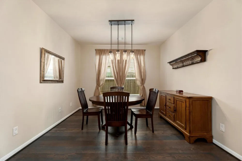 20131 Cascading Falls Boulevard Cypress, TX 77433