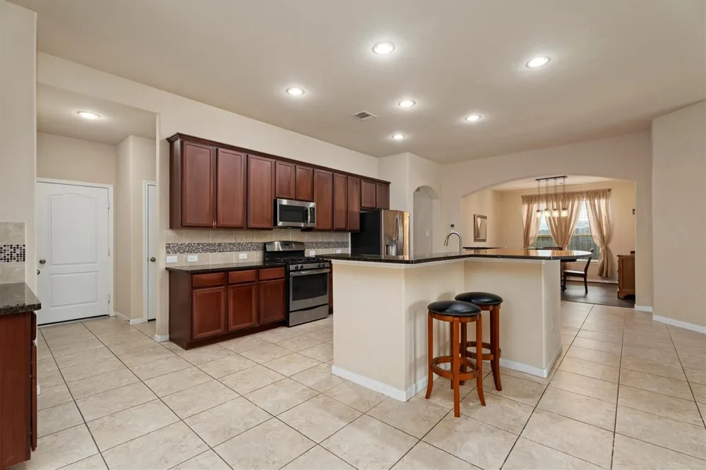 20131 Cascading Falls Boulevard Cypress, TX 77433