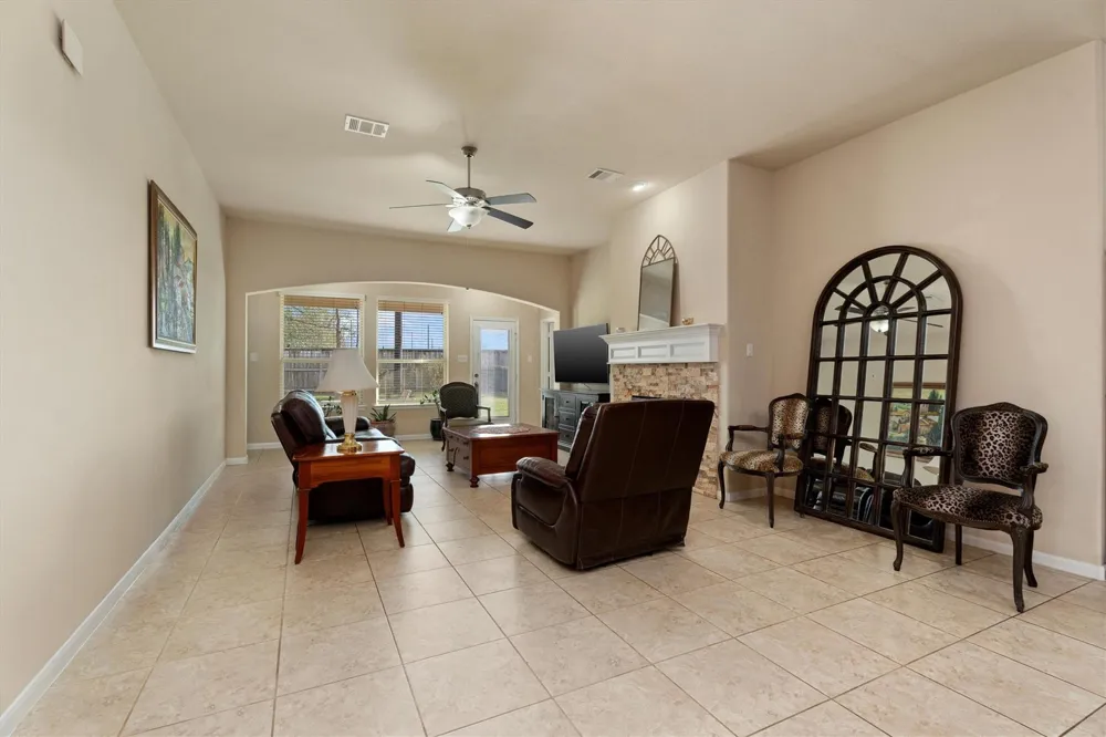 20131 Cascading Falls Boulevard Cypress, TX 77433