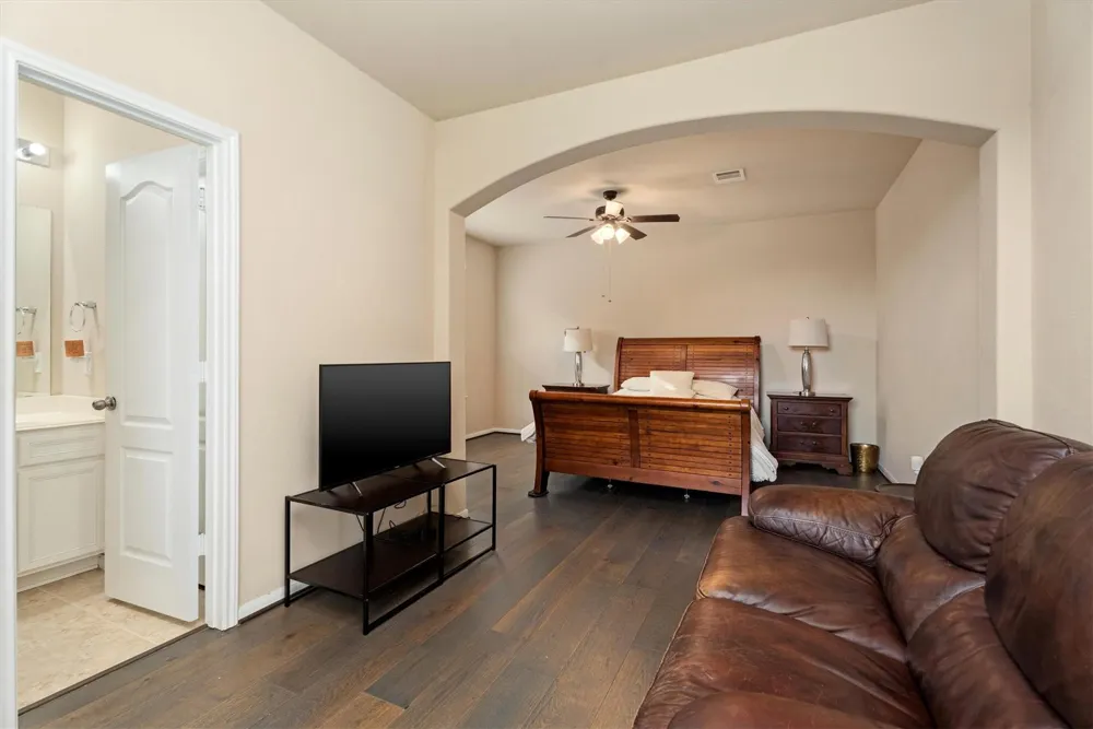 20131 Cascading Falls Boulevard Cypress, TX 77433